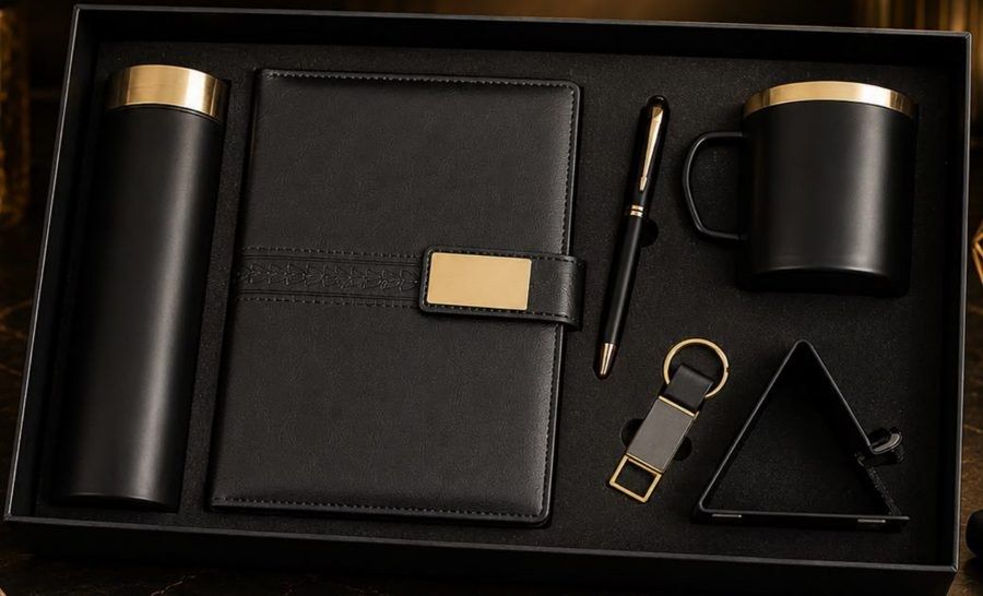 Premium Bottle 6-in-1 in Black, Navy, corporate gift set customisable with your logo